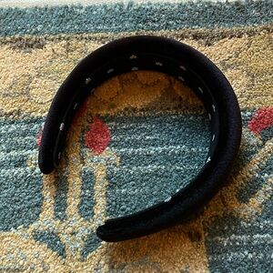Lele Sadoughi Black Velvet Padded Headband